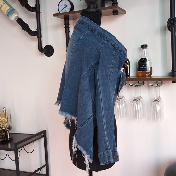 Cropped Blue Denim Jacket - Picture 3 of 4